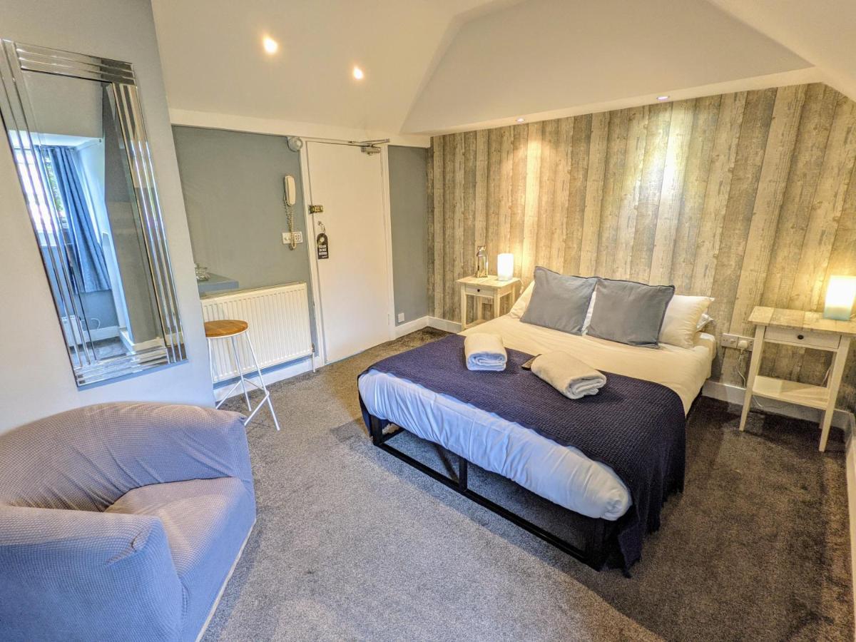 Ocean Breeze Rooms Brighton Exterior photo