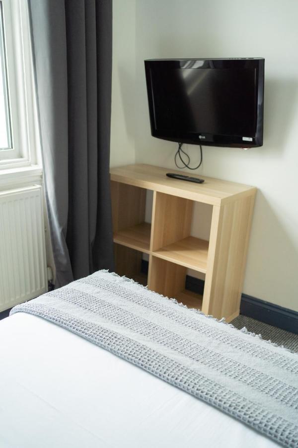 Ocean Breeze Rooms Brighton Exterior photo