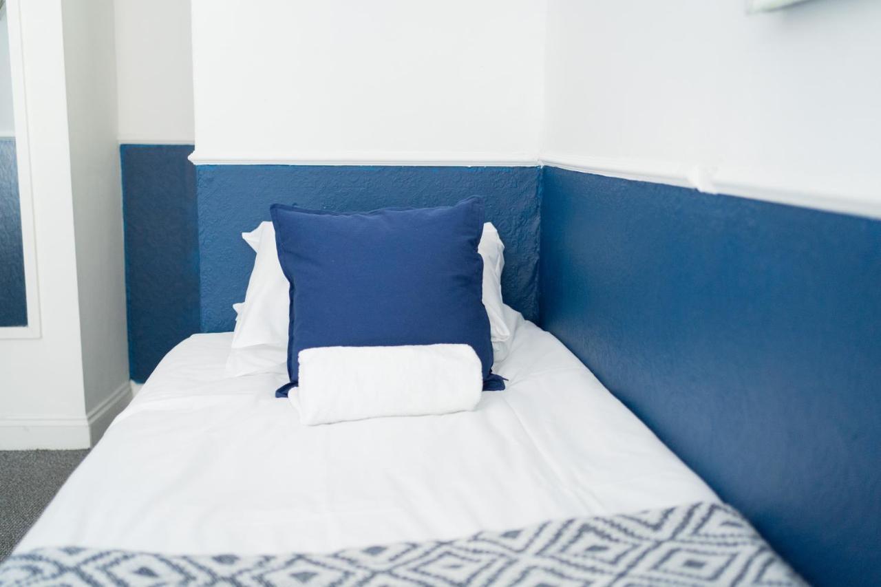 Ocean Breeze Rooms Brighton Exterior photo